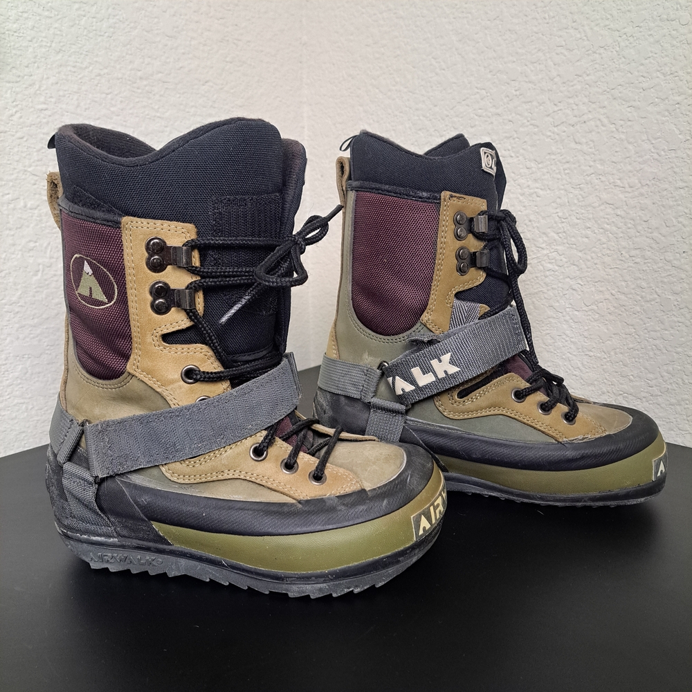 Airwalk Kiddos Unisex Size 5 Freeride Snowboard Boots Alma Kodiak Lace Up - Picture 3 of 9